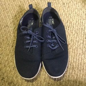 Toms sneakers for men in blue size 10